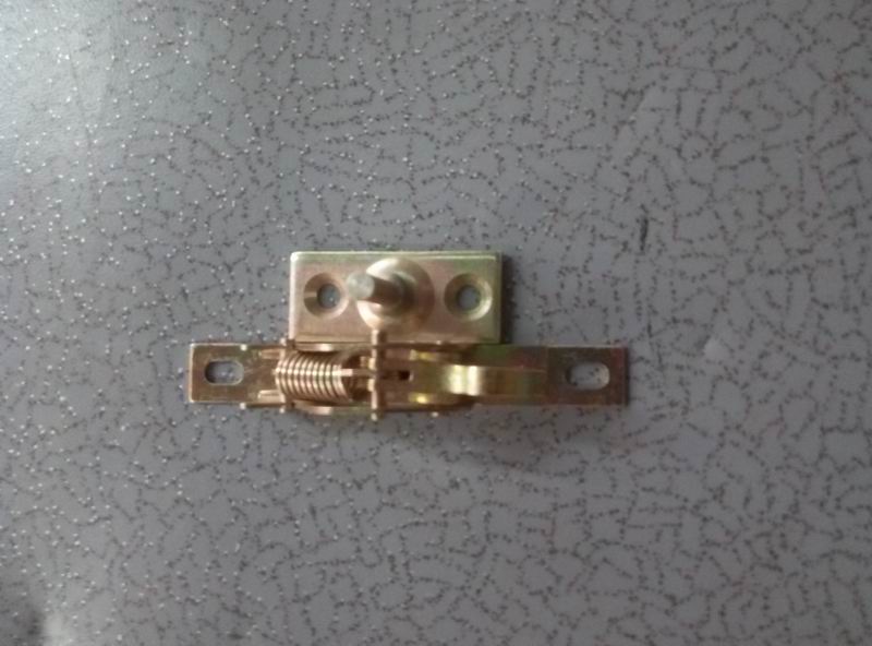 Iron-block assembly (for bus side hatch door)