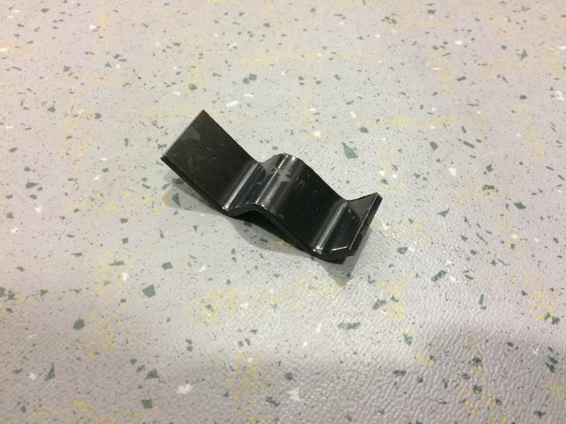 Side hatch door L-shaped connector, 71*43*4, 30