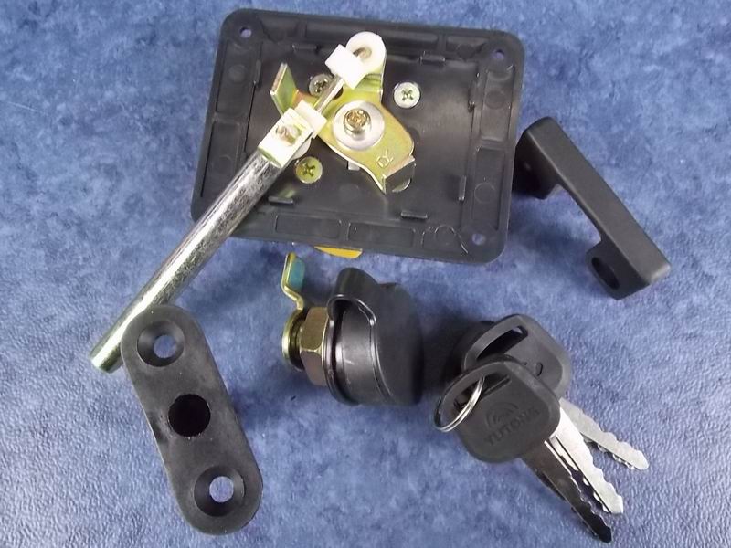 Bus passenger door lock (right)-1