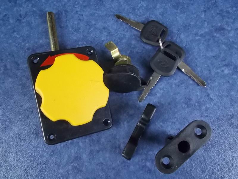 C156 car lock (manually move up the middle door without guard nylon lock airbag)-1