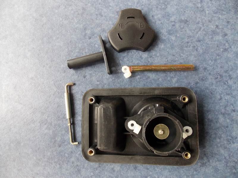 B228 car lock (up, rear door, leaf spring, 2*250L fuel tank)