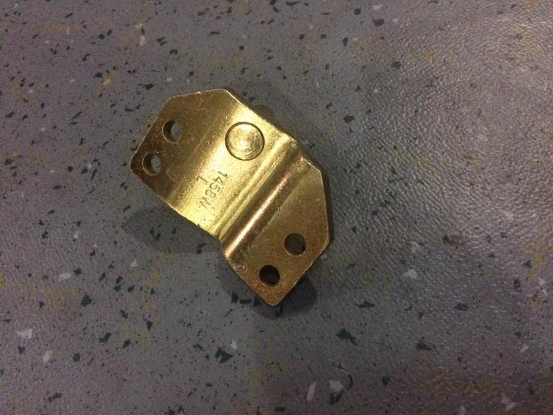 B169 car lock (engine cabin door lock touch)-1