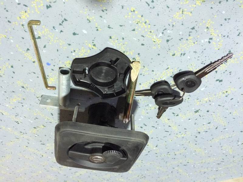 Safety door lock 516D-1