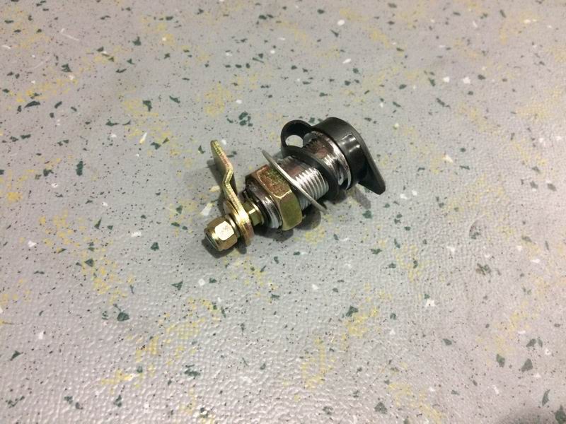 Oil tank lock (same as 5940-00906, lock core separation, seagull)-2