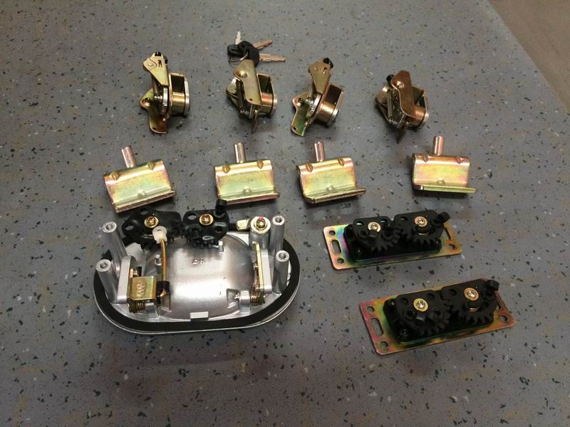 Metal four-point lock (no light) including dual new conversion bracket-1