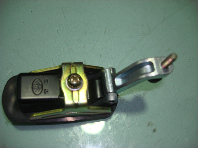 Simple lock; delete the same as 5940-02438-2