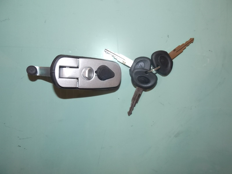 Waterproof long strip lock 608 cast steel simple lock (thick rubber)-2