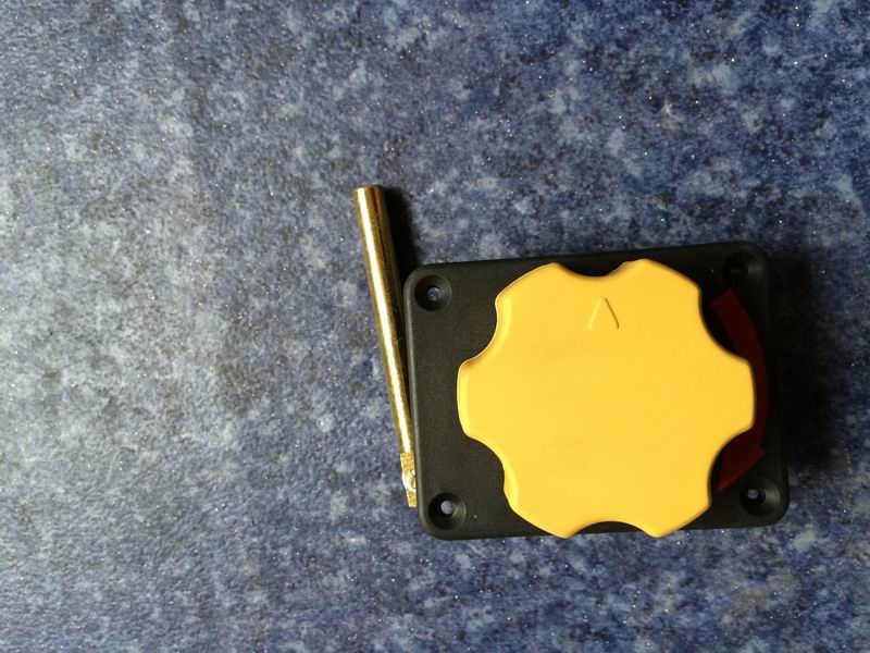 6441 Front passenger door lock