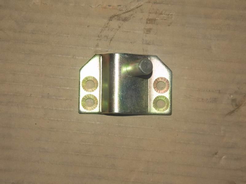 Engine compartment buckle assembly left