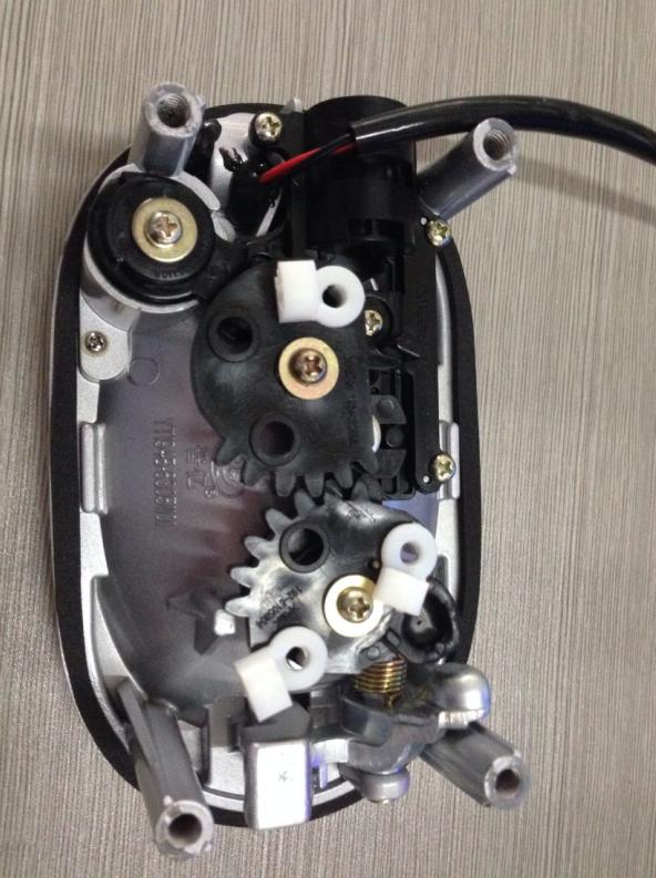 194 Two-point large box lock with light; silver-gray