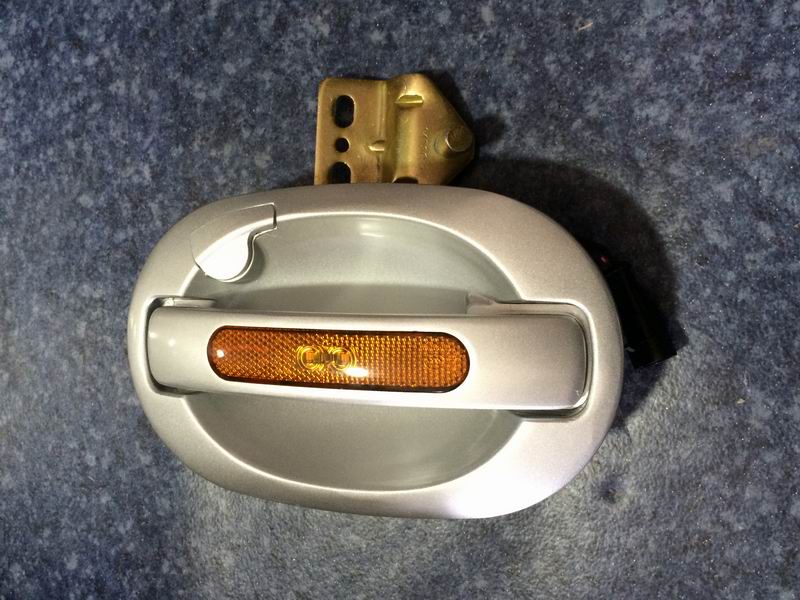 196 Большой коробчатый замок с подсветкой, серебристо-серый