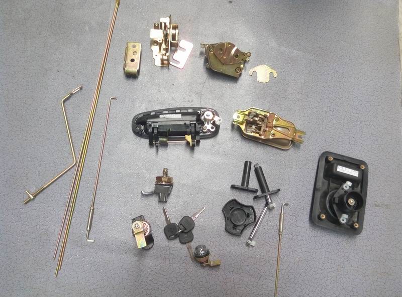 6701 car lock (1 open 15, single swing door, driver's door)-1