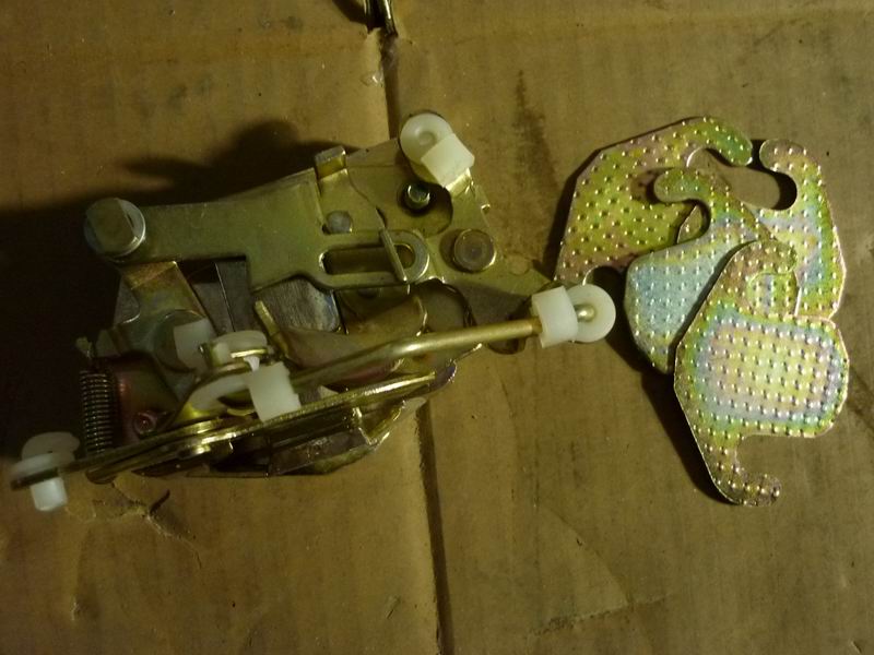 1 open 15 lock (12*00515+2*5940-00906+1 rear hatch lock)-3