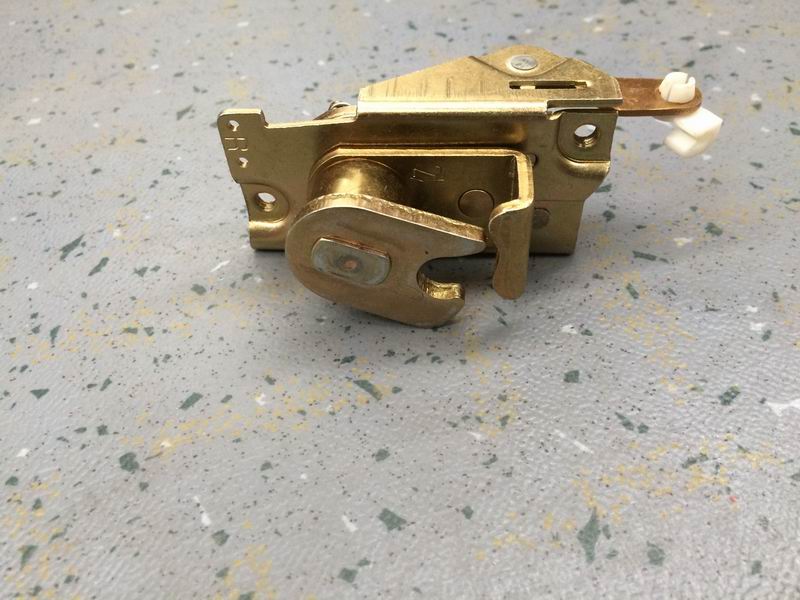 Left lock machine, normal