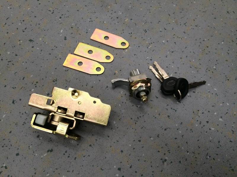 157C tailgate lock-2