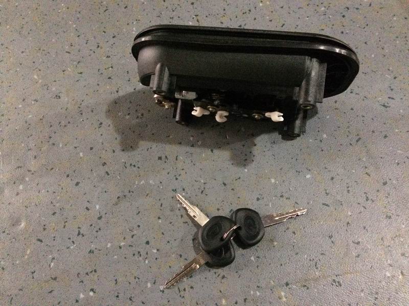 Молотковый дверной замок; Черный большой ящик с замком без подсветки-1