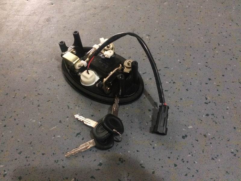 Hammer door lock; black-2