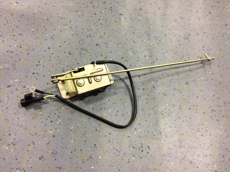 Passenger door lock rear lock body