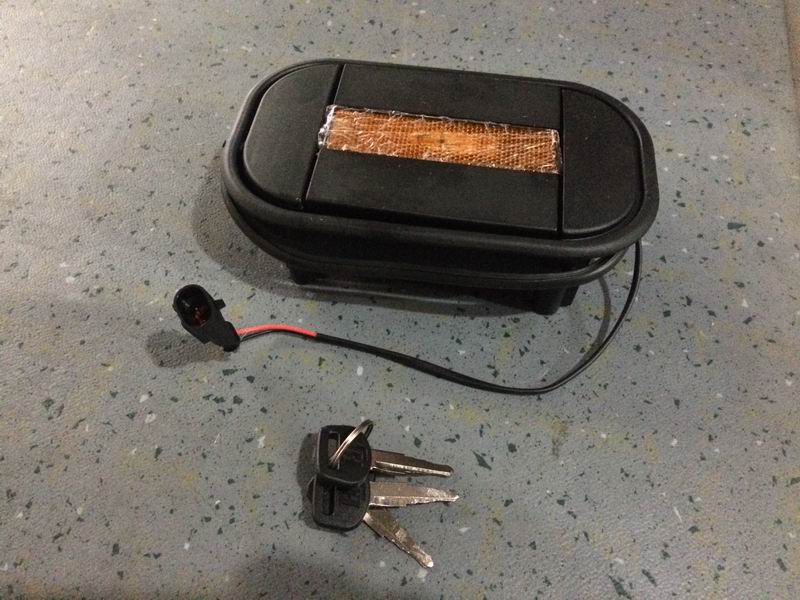 Half door lock; with light-2