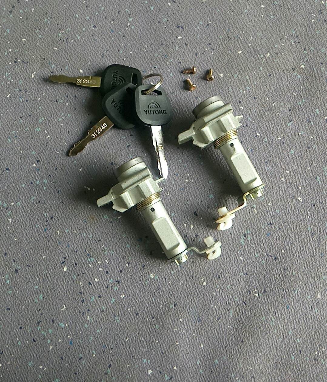 Driver door lock core