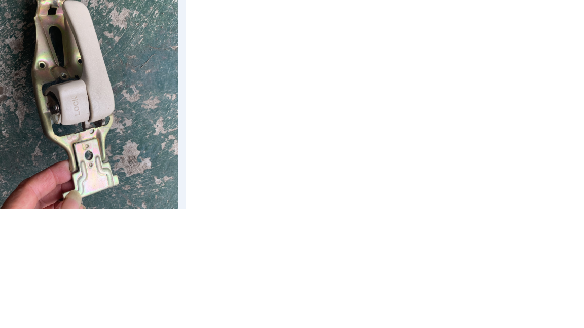 Driver door lock; inner buckle hand