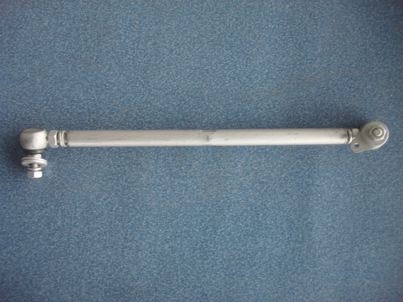 External swing door balance rod (425)