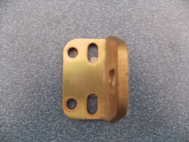 Неподвижная опора под рычаг пассажирской двери (заменена на 6100-01933 )