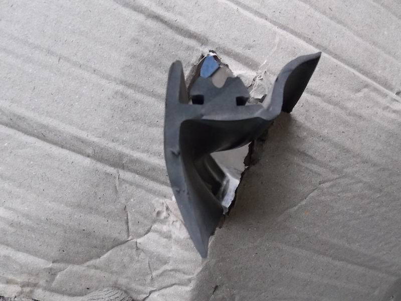 Rubber strips, exterior door frame, 6122, black up and down wind barrier