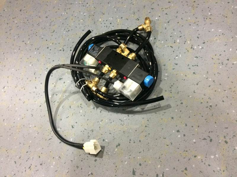 Front double door solenoid valve (whole) (replaced with 6208-00777)-1