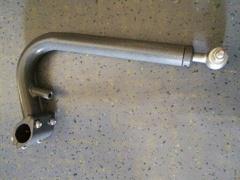 Lower rotary arm assembly