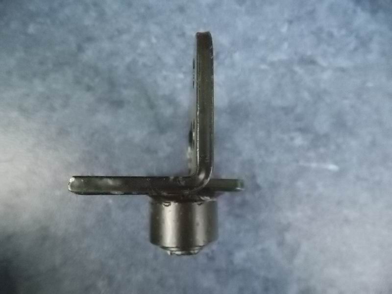 Upper rotary arm seat assembly