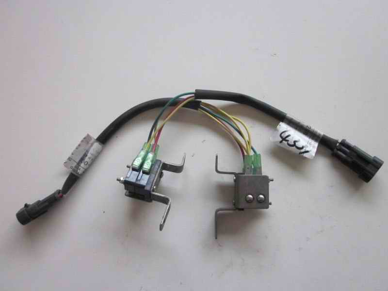 Door pump anti-clip switch