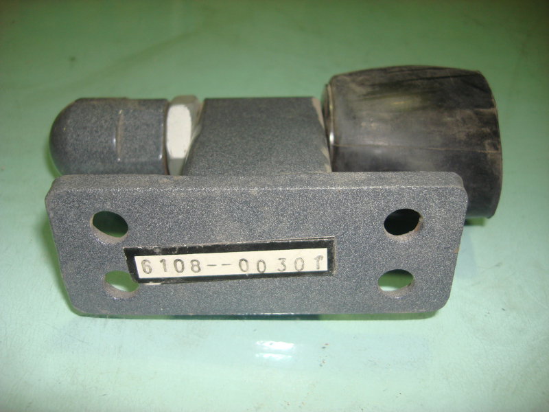 Верхняя опора в сборе-1