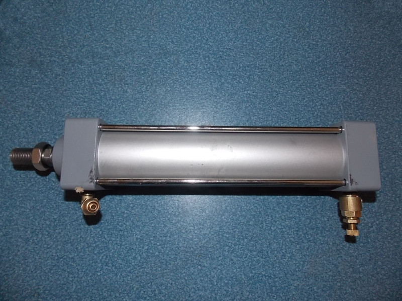 Cylinder assembly (direct pull pump)
