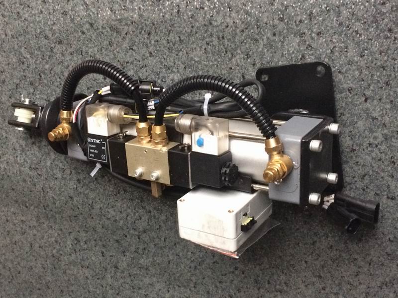 Pneumatic folding door pump, left rudder, 24V, 350+180