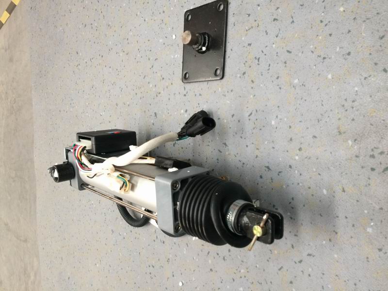 Door pump, folding, pneumatic, left and right rudder-1
