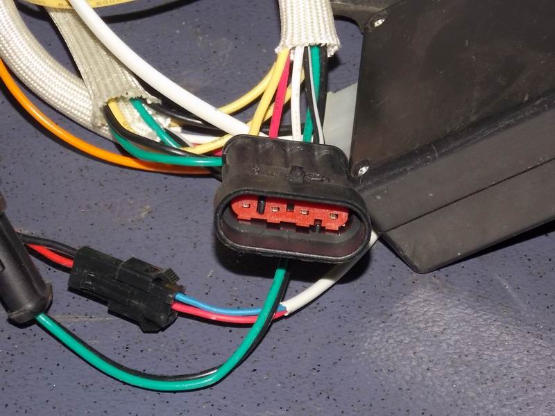 Control box; plug-in 14 holes