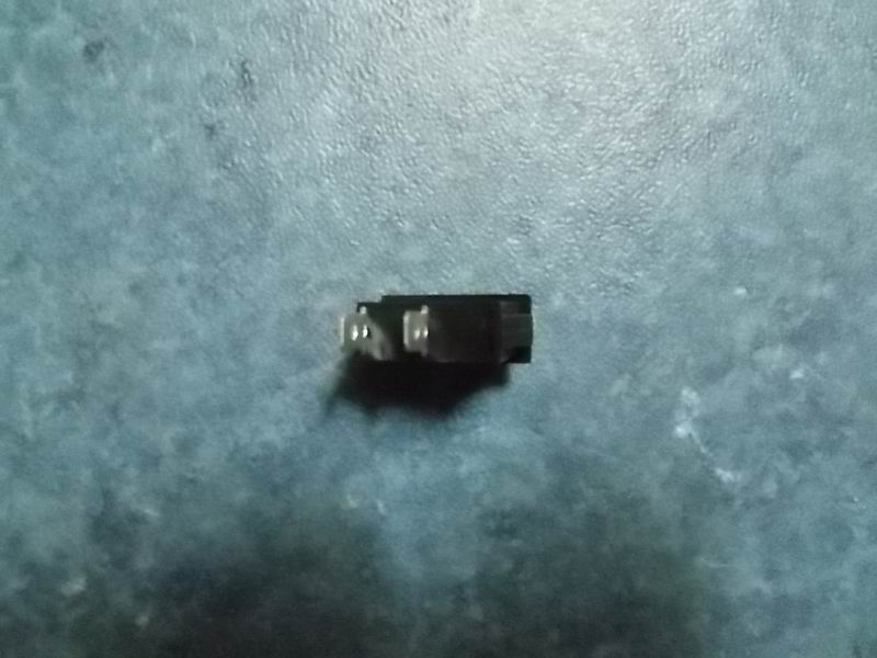 Anti-clip release switch-1