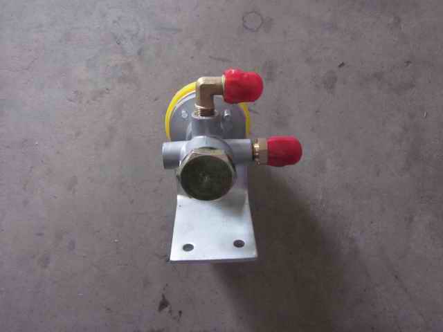 Quick release valve-3