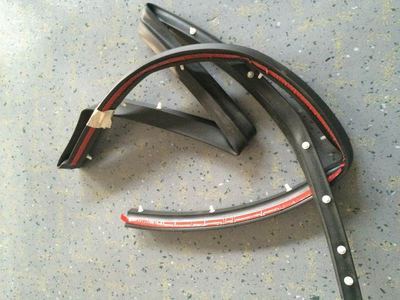 乘客门门框密封胶条,中门,6710