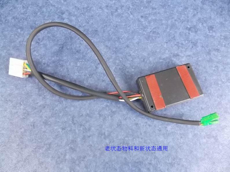 Пневматический блок управления с защитой от защемления-1