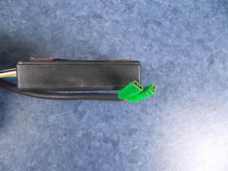 Пневматический блок управления с защитой от защемления-2