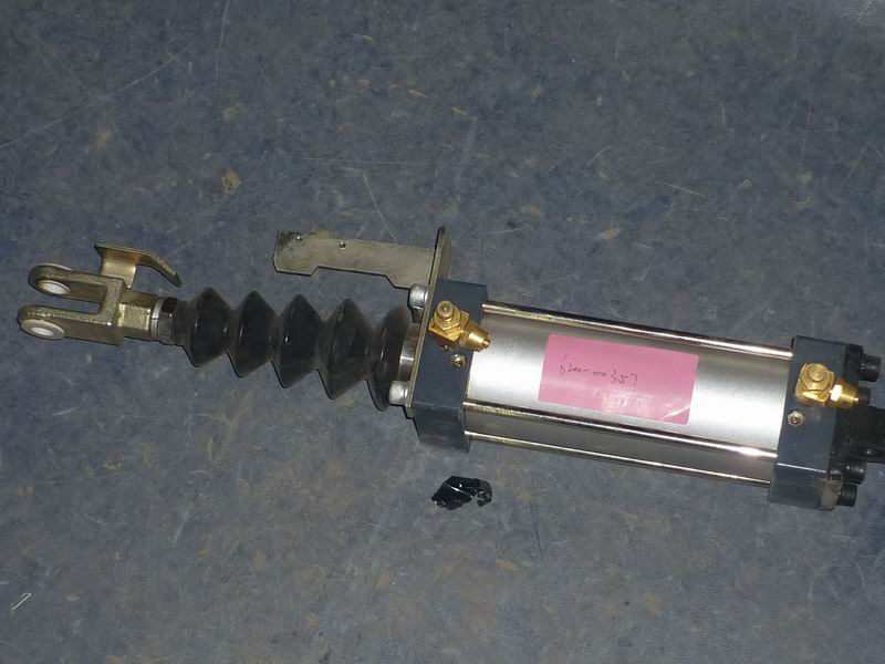 Front cylinder assembly 63*125