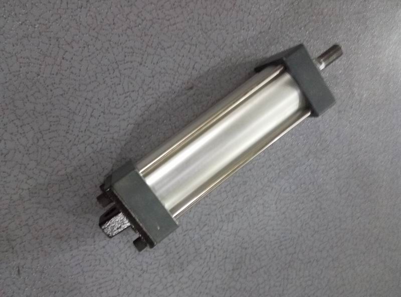 Cylinder SC63*135-CA-S (replaced with 6208-00926)-1