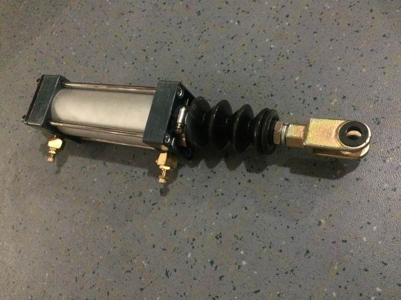 Передний цилиндр в сборе 63 * 115 (для послепродажного обслуживания)