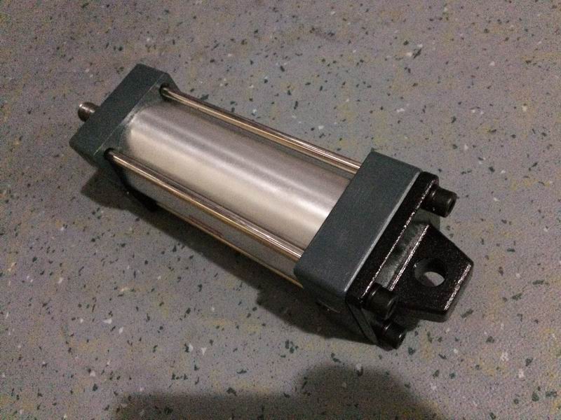 Cylinder SC63*105-CA-S (replaced with 6208-00914)-1
