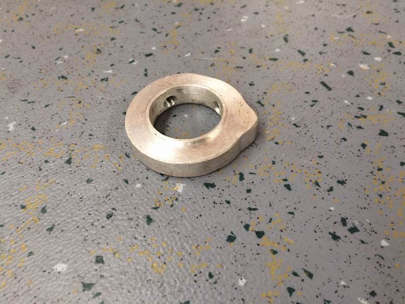 Door pump door closing cam; with protruding steps