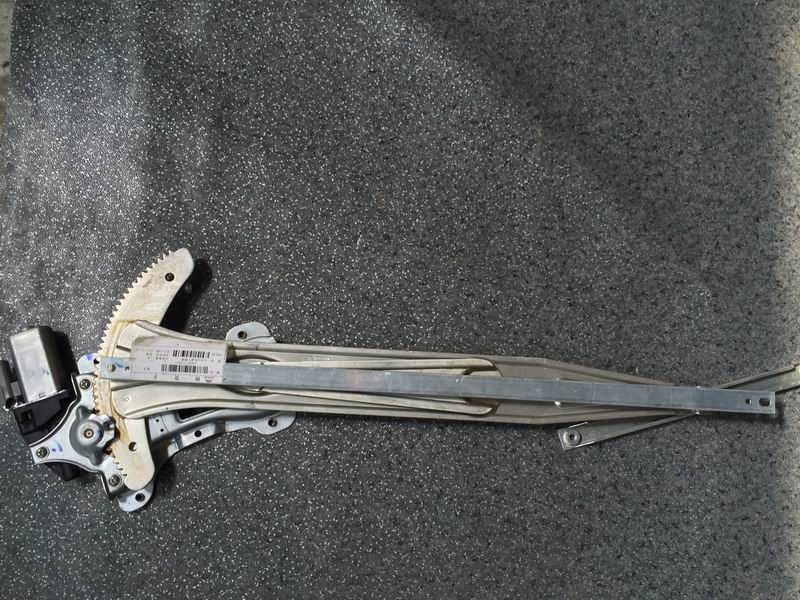 Driver window, electric driver window lifter, ZK6710, T7-1