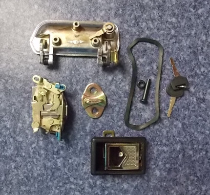 Driver door lock, mini-pad, left 108-1