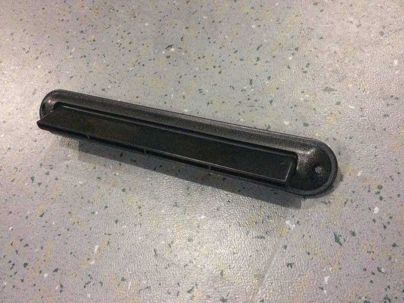 Strip air outlet-2